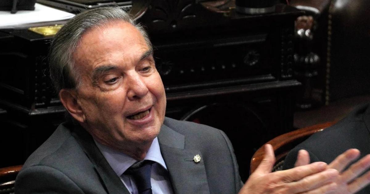 Pichetto quiere un frente de centro capitalista y productivo con CFK