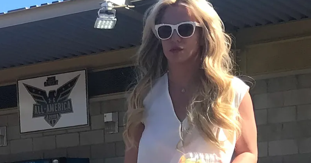 Britney Spears envuelta en un nuevo escaacutendalo- fue arrestada por conducir bajo los efectos del alcohol