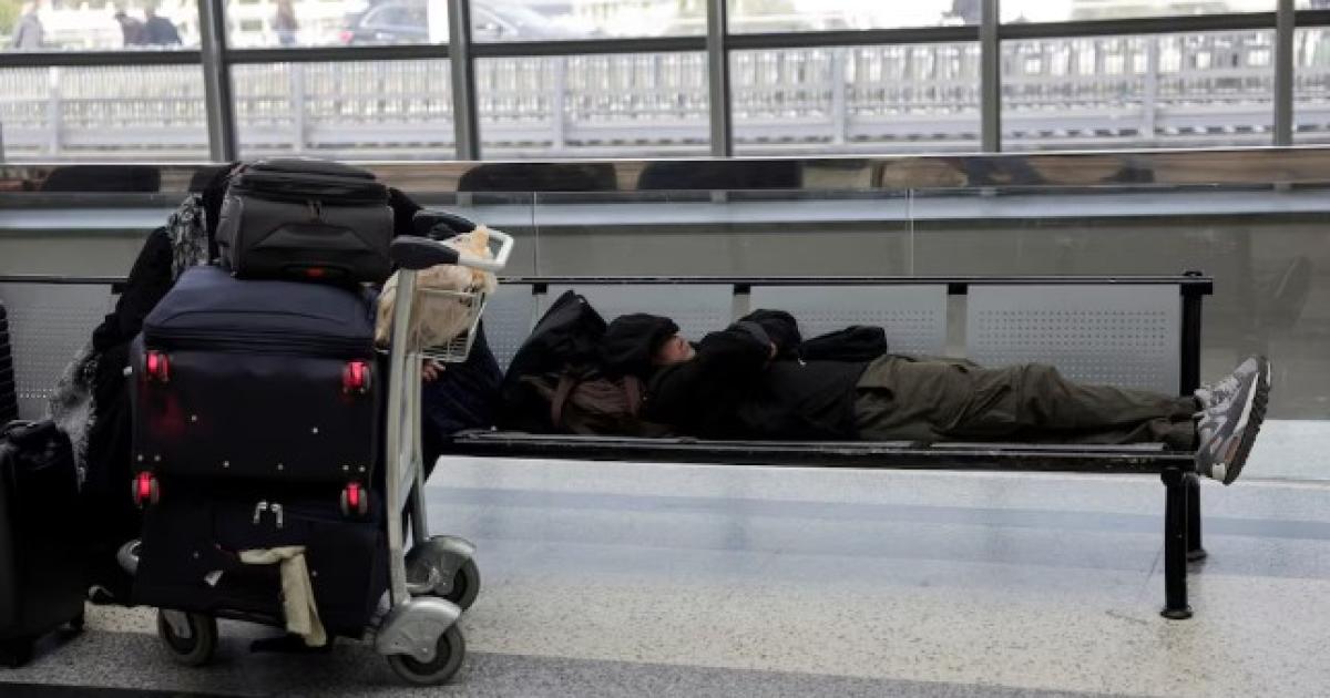 Khalil AshawiReuters)