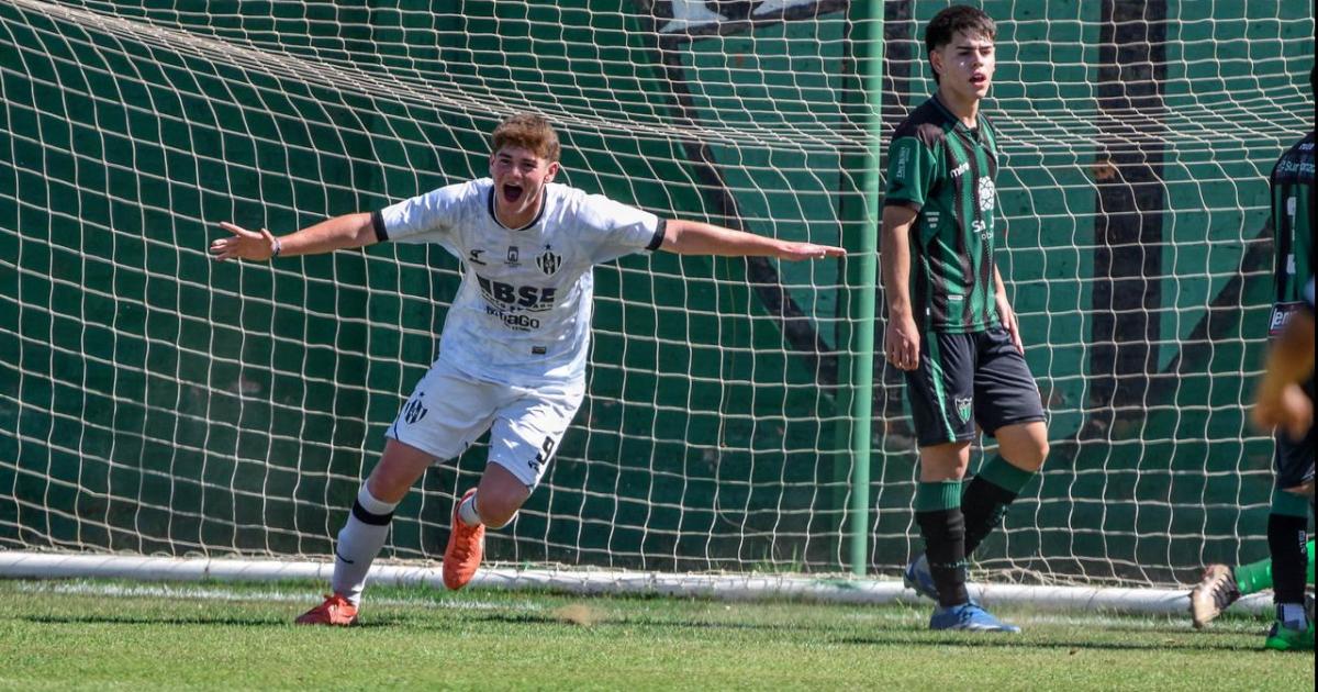 Agustiacuten Colo Melean la joven promesa santiaguentildea que daraacute el salto al Federal A con Alvarado