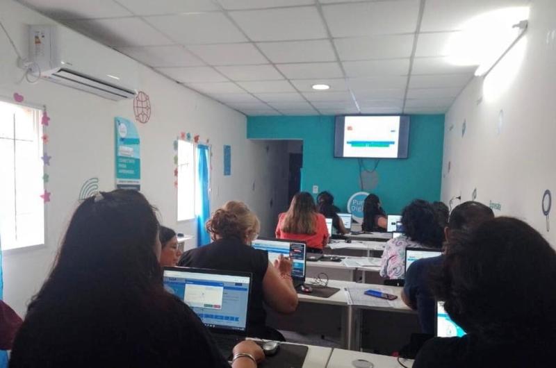 Los bandentildeos podraacuten participar desde Cine Express  Conversatorio hasta Traacutemite en una hora