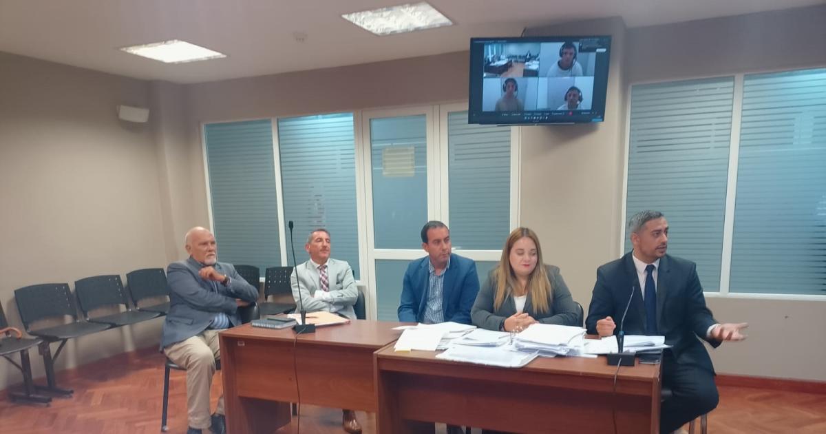 Requieren preventiva para acusados de robar maacutes de  250 M a un contador