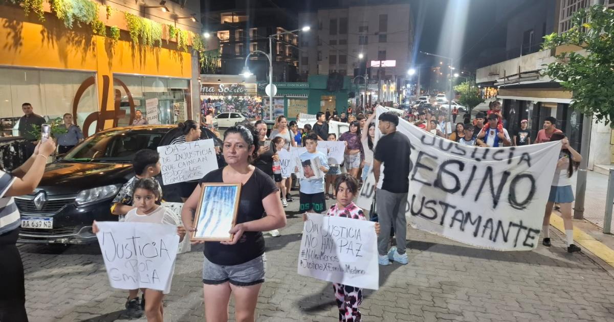 Familiares de Ramona Medina marchan en Las Termas