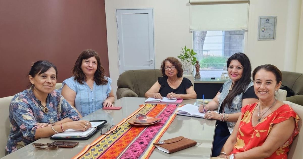 Juntos Humanidades y la Aprocoom fortalecen el cooperativismo local