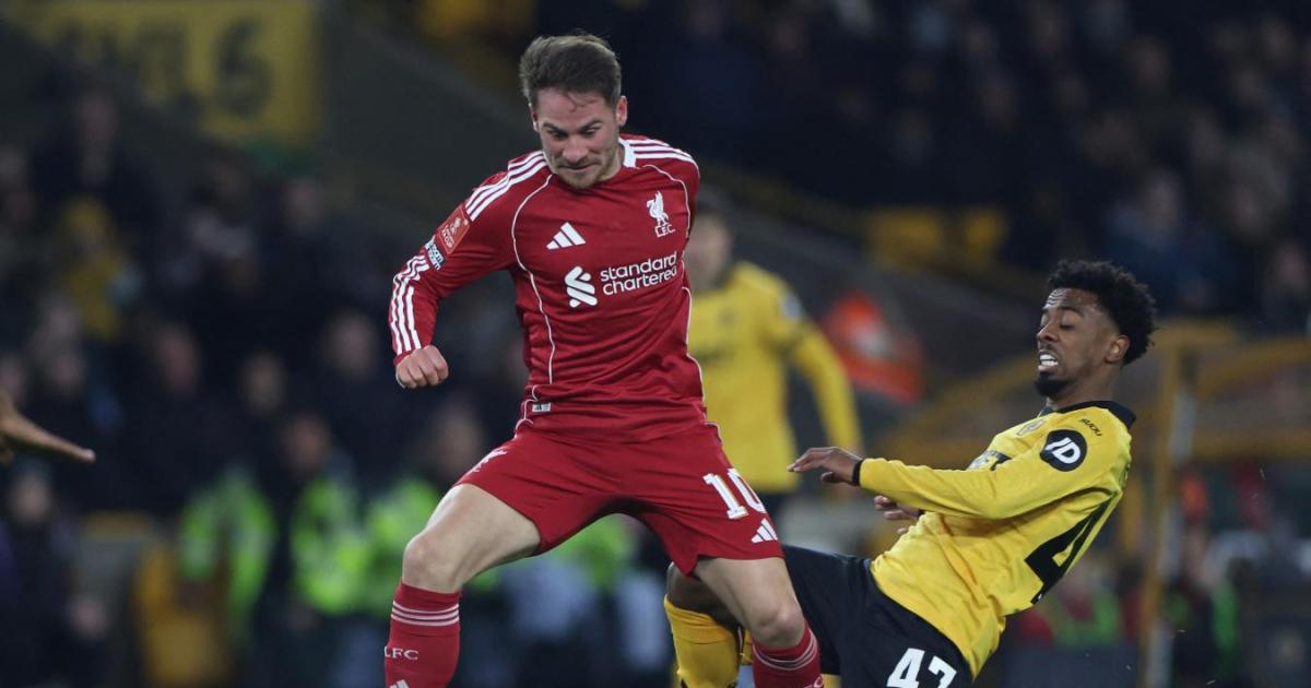 Alexis Mac Allister se lesionoacute en la clasificacioacuten a cuartos del Liverpool