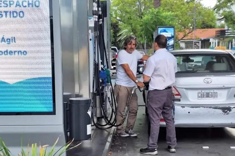 El precio de los combustibles podriacutea subir un 7-en-porciento- por guerra en Medio Oriente y el alza del crudo