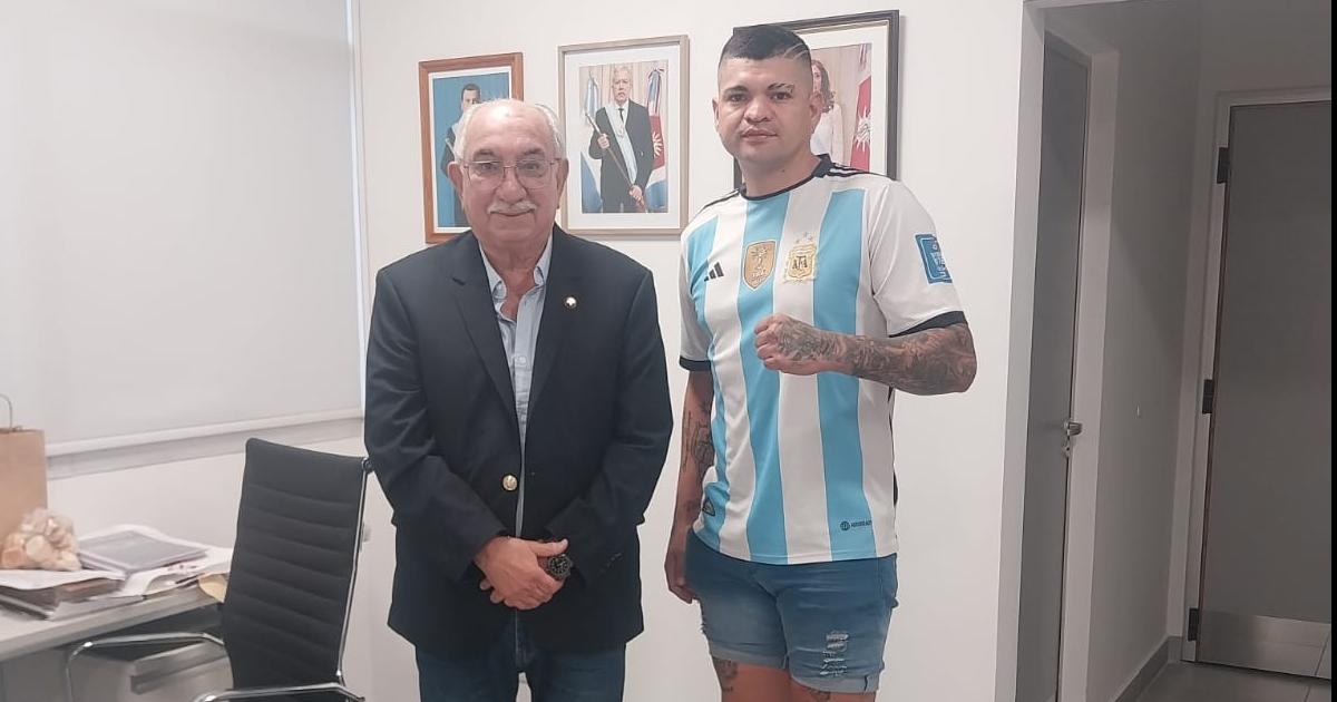 Ivaacuten el Terrible Cisneros afronta nuevos desafiacuteos