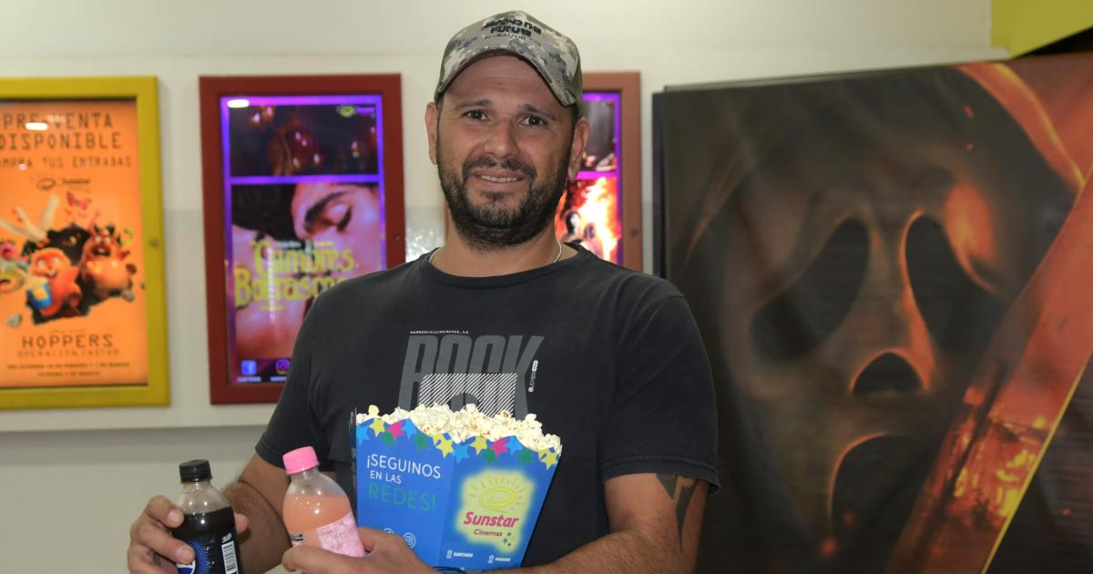 NOCHES DE PELIacuteCULA