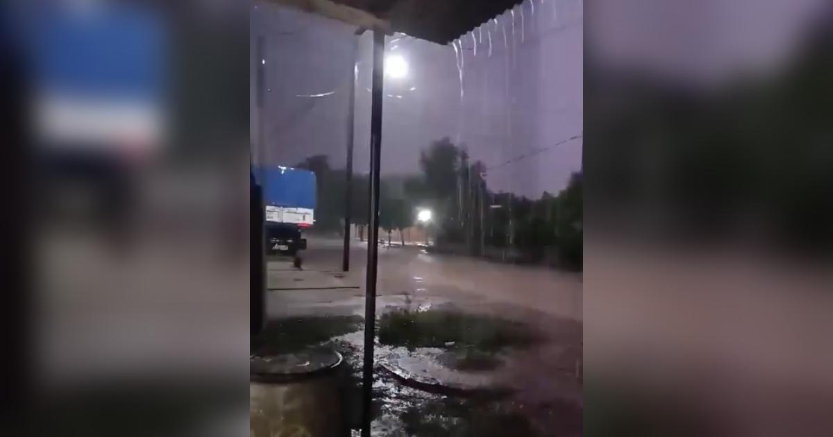 VIDEO  Temporal en Monte Quemado- barrios inundados calles colapsadas y familias afectadas