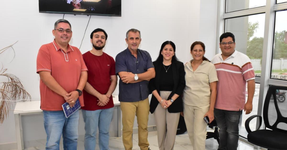 Fernandez- Capacitan a equipos de salud para fortalecer el uso del sistema SISSE