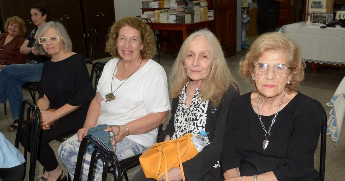 LA MUJER DE LOS FELICES 20 EN BIBLIOTECA POPULAR