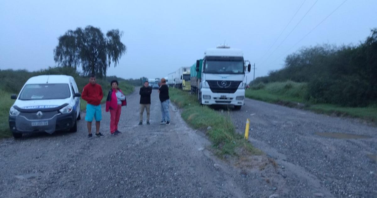 Caos por el agua- Ruta 34 cortada totalmente en Garmendia