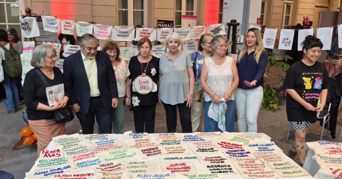 MUJERES EN EL FOacuteRUM