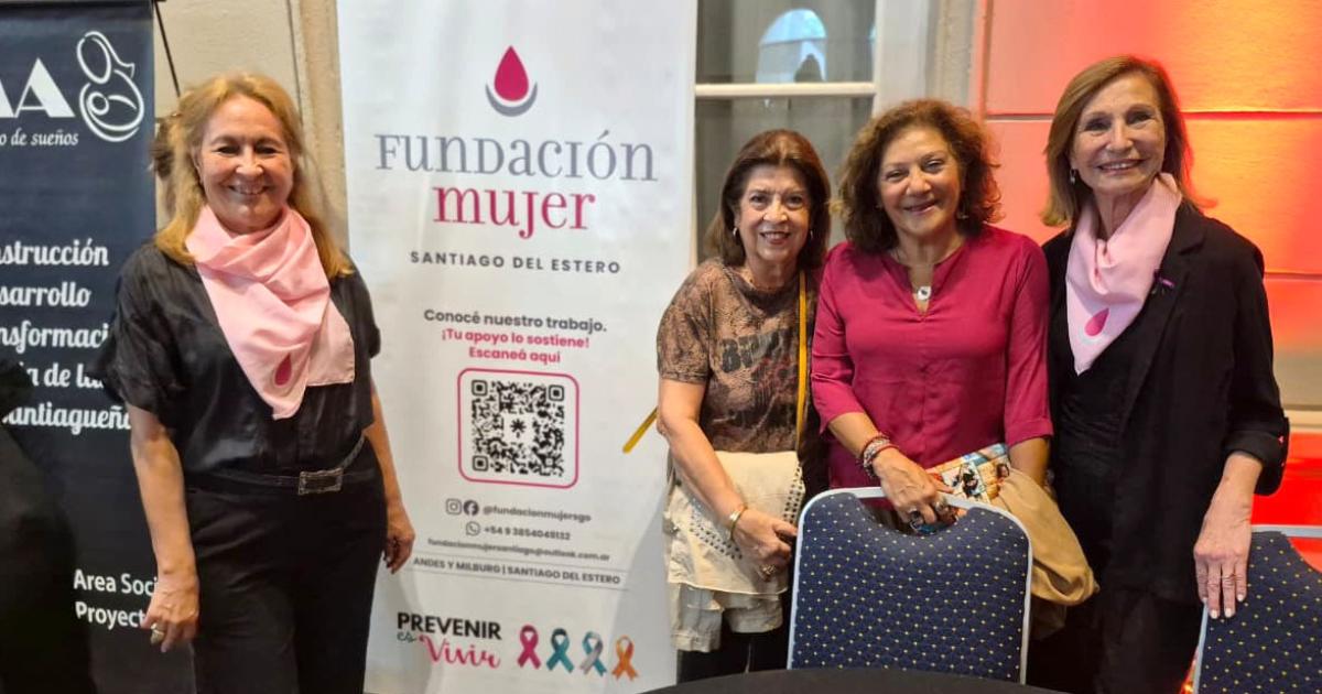 MUJERES EN EL FOacuteRUM