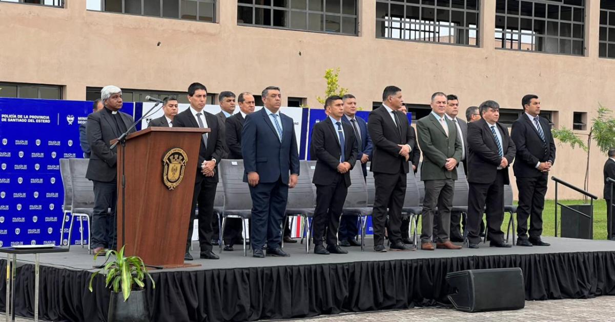 En medio de emotiva ceremonia dieron inicio al ciclo lectivo de los institutos de formacioacuten policial