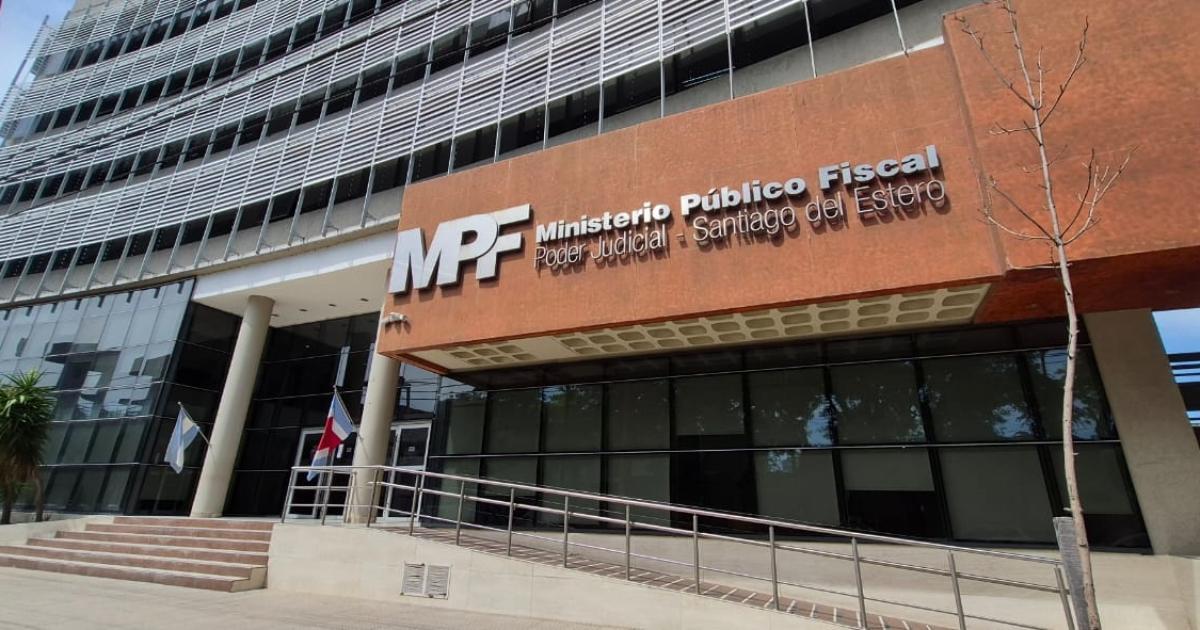 PROCESO- Hay una investigación desde el 2025 en órbitas del fiscal Martín Silva Primero Cardona formalizó su presentación ante Delitos Económicos