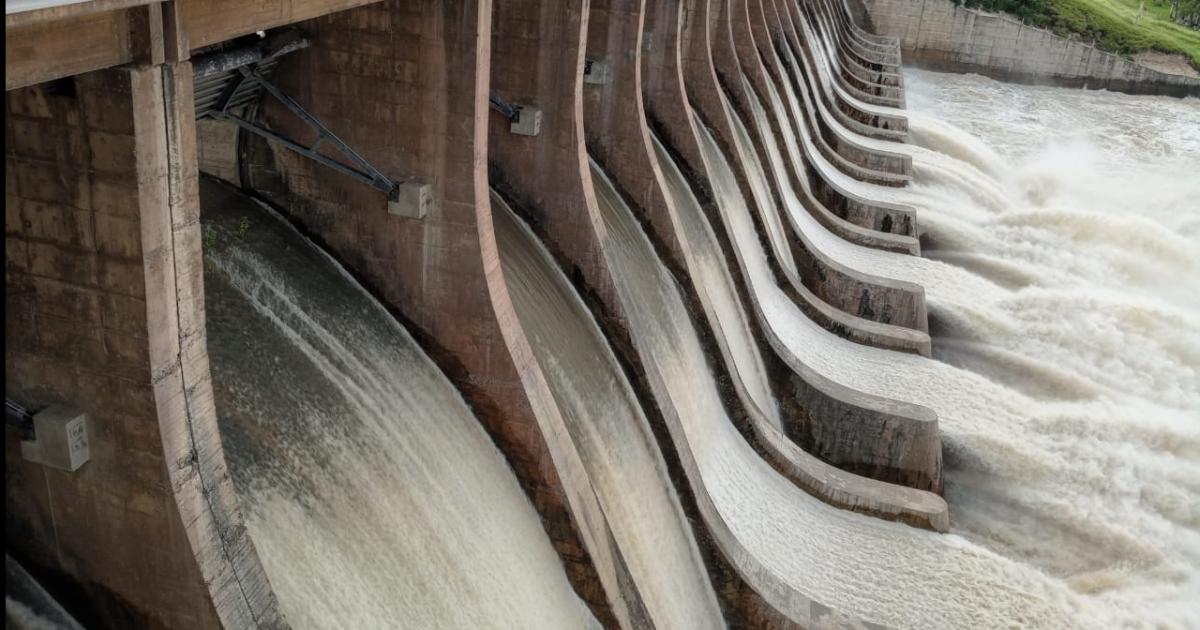 Crece a 1181 m3s la erogacioacuten del Dique Frontal