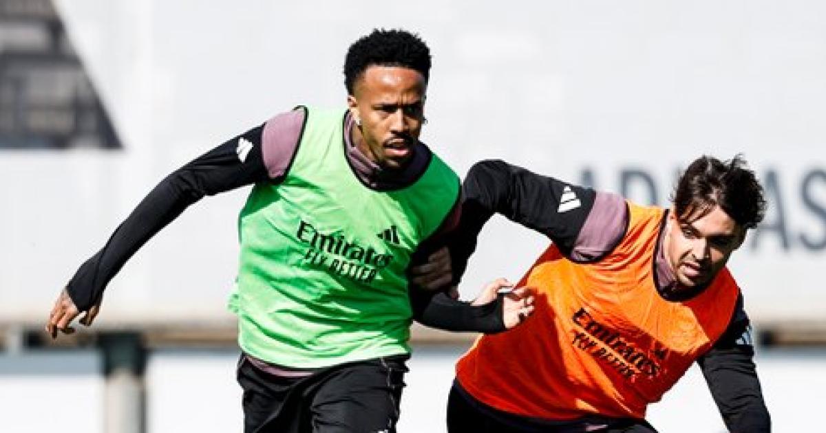 El Madrid con el aacutenimo en alza enfrenta al Elche 