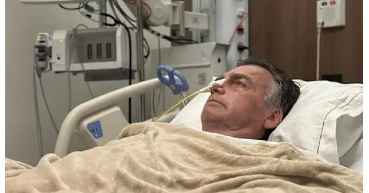 Trasladaron a Jair Bolsonaro de la caacutercel a un hospital- queacute le pasoacute