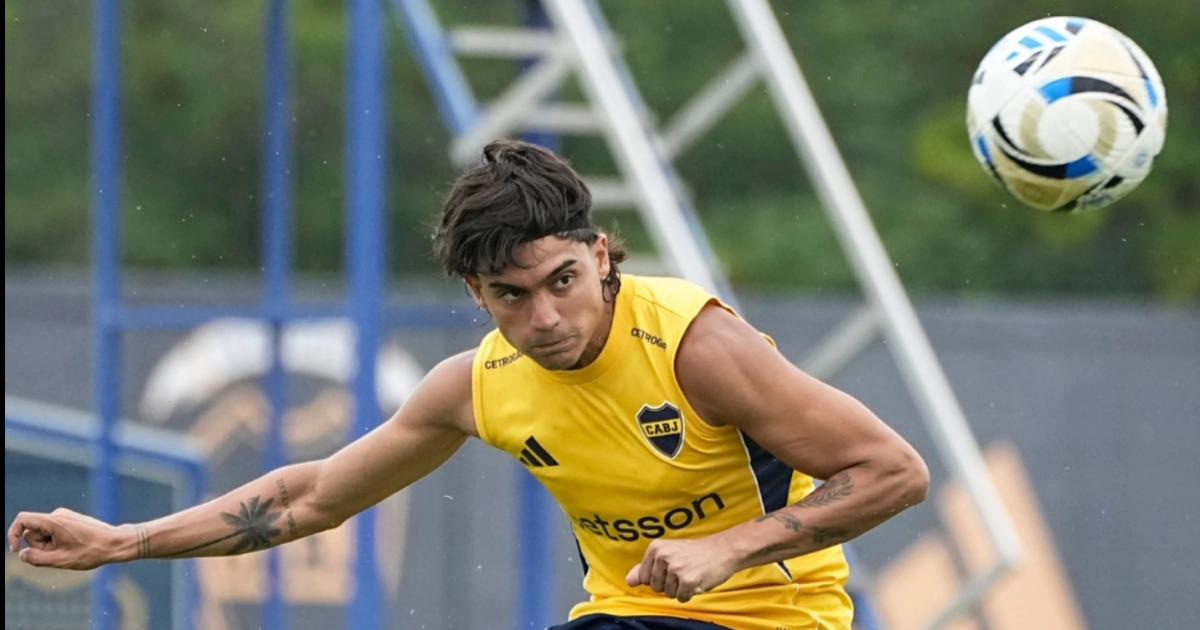 El Changuito Zeballos estaacute otra vez en la mira del Naacutepoli de Italia