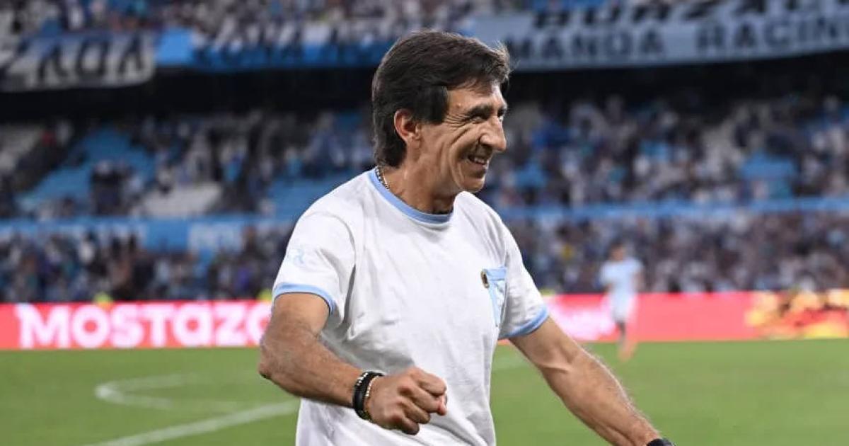 Racing recupera piezas para visitar a Estudiantes