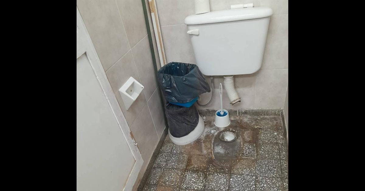 Robo en un jardiacuten de infantes parroquial- hasta los inodoros se llevaron