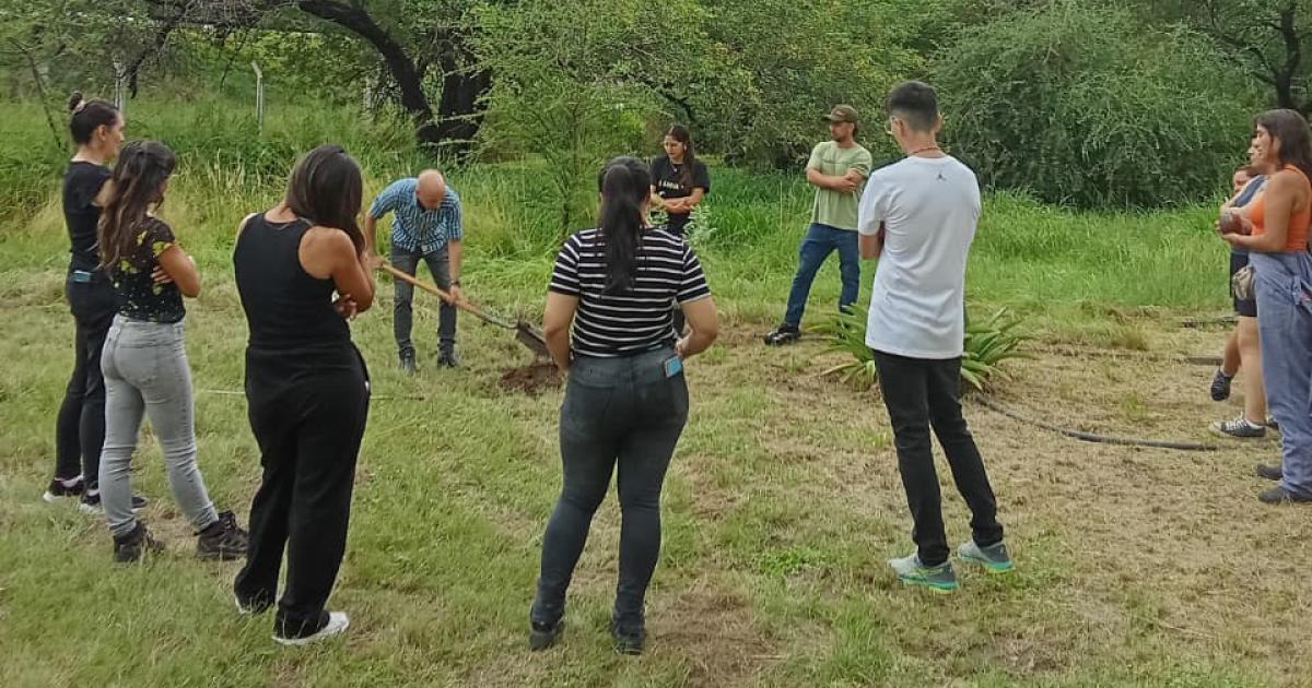 Realizaron una exitosa jornada de capacitacioacuten en el Jardiacuten Botaacutenico