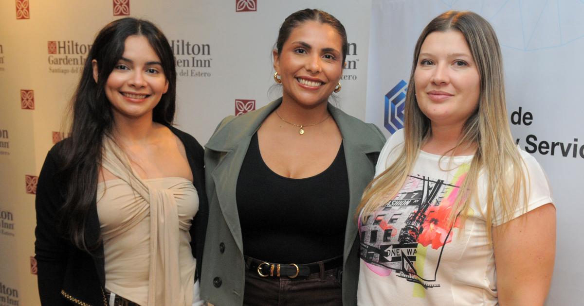 CHARLA ORGANIZADA POR LA CAacuteMARA DE COMERCIO 