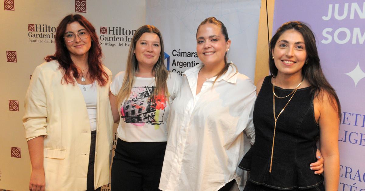 CHARLA ORGANIZADA POR LA CAacuteMARA DE COMERCIO 