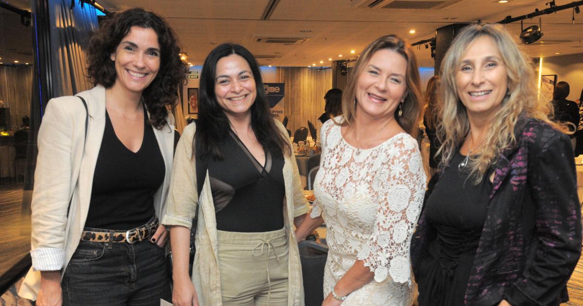 CHARLA ORGANIZADA POR LA CAacuteMARA DE COMERCIO 