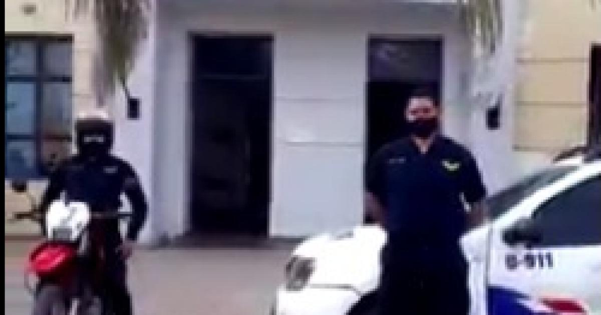 Docente denuncioacute que mujeres la amenazan a traveacutes de las redes