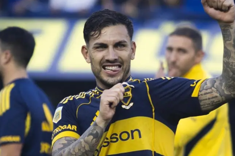 Boca actualizoacute su escudo en redes sociales y un detalle llamoacute la atencioacuten de los hinchas