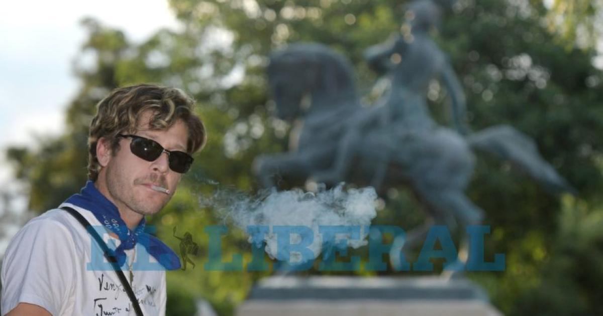 Santiago siempre estuvo cerca de  Goyo Degano liacuteder de la Baacutendalos chinos y admirador del folclore