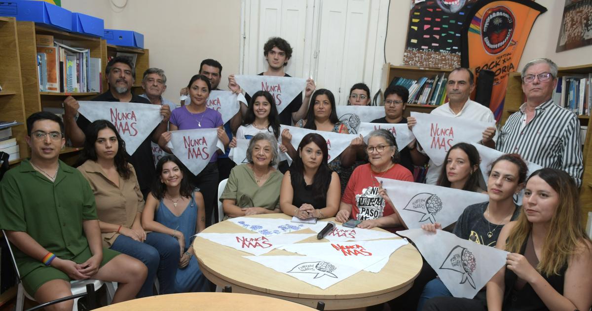 A 50 antildeos del golpe anuncian actividades por el Diacutea de la Memoria en Santiago