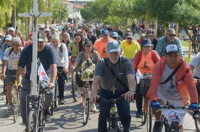 La 42ordf edicioacuten del Viacutea Crucis en Bicicleta recorreraacute la ciudad el proacuteximo 3 de abril