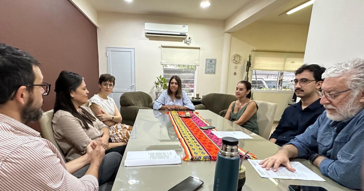 Proyectan nuevas instancias de intercambio acadeacutemico