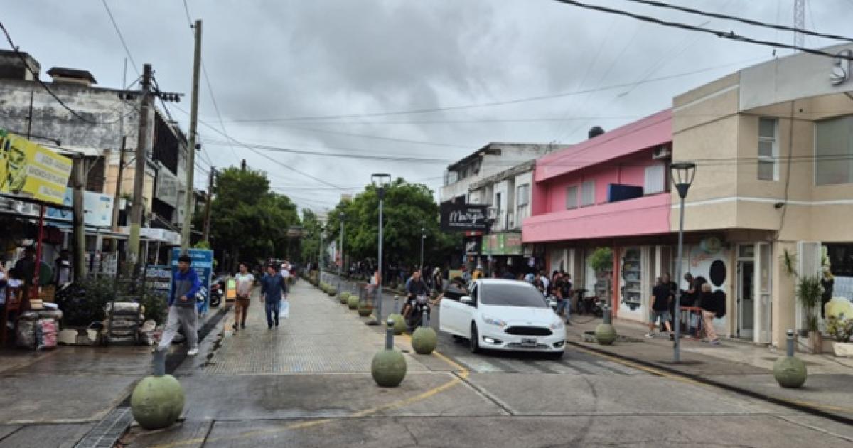 La baja del consumo afecta a todos los comercios bandentildeos