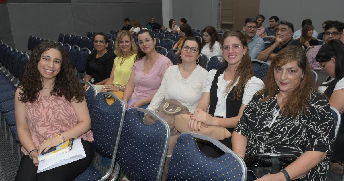 JORNADA EN EL FOacuteRUM