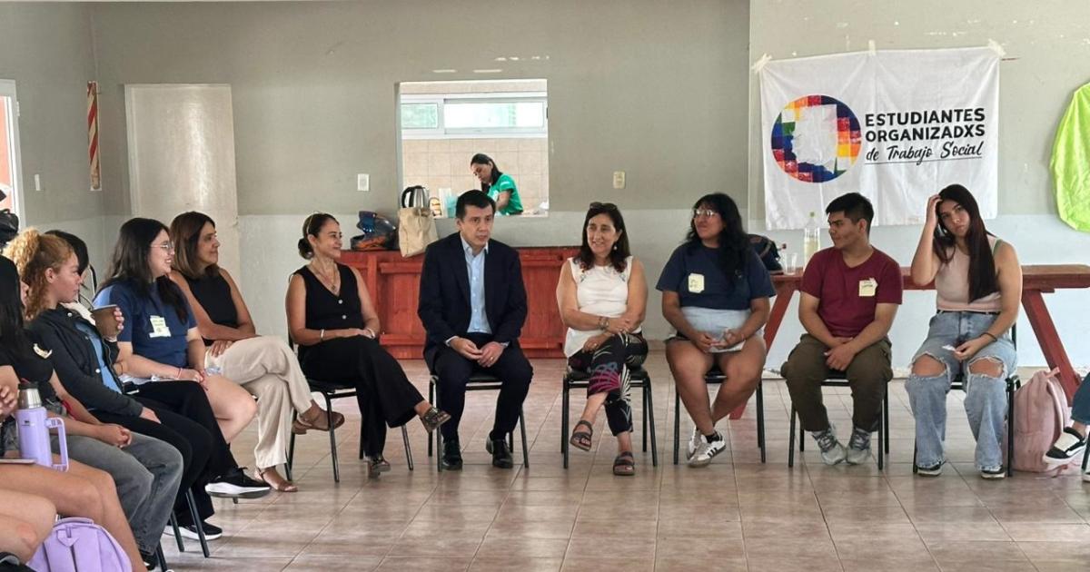 Nuevos estudiantes de Trabajo Social comenzaron su formacioacuten