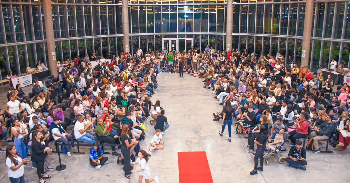 El Parque Sur se vistioacute de inclusioacuten con el desfile Yo puedo