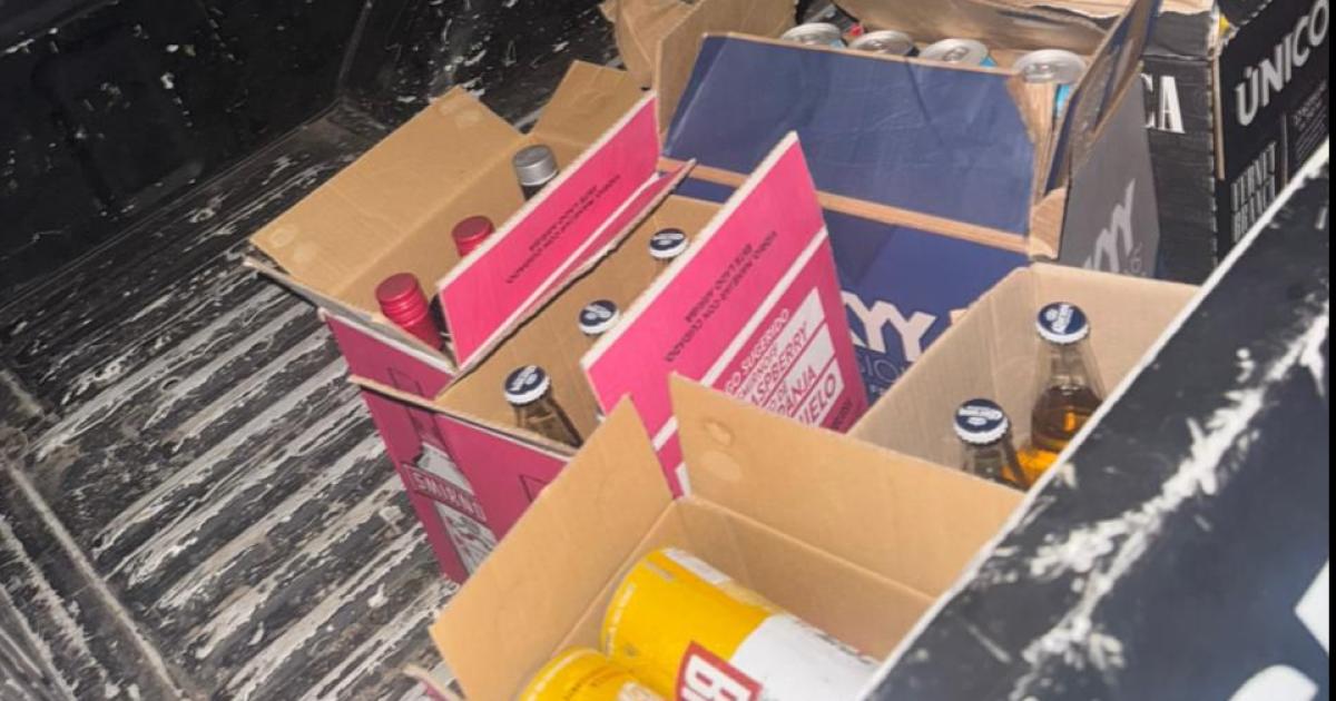 Desalojan un evento no autorizado con 400 personas y se clausuroacute el local