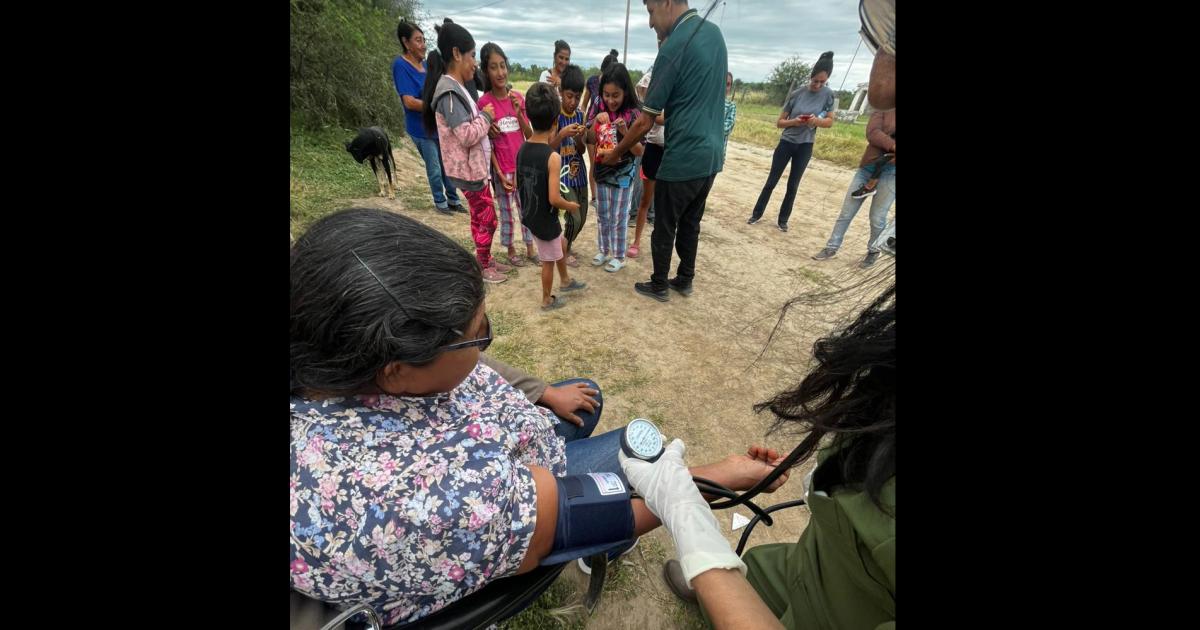 Inundaciones en el interior- despliegan operativos de salud y contencioacuten