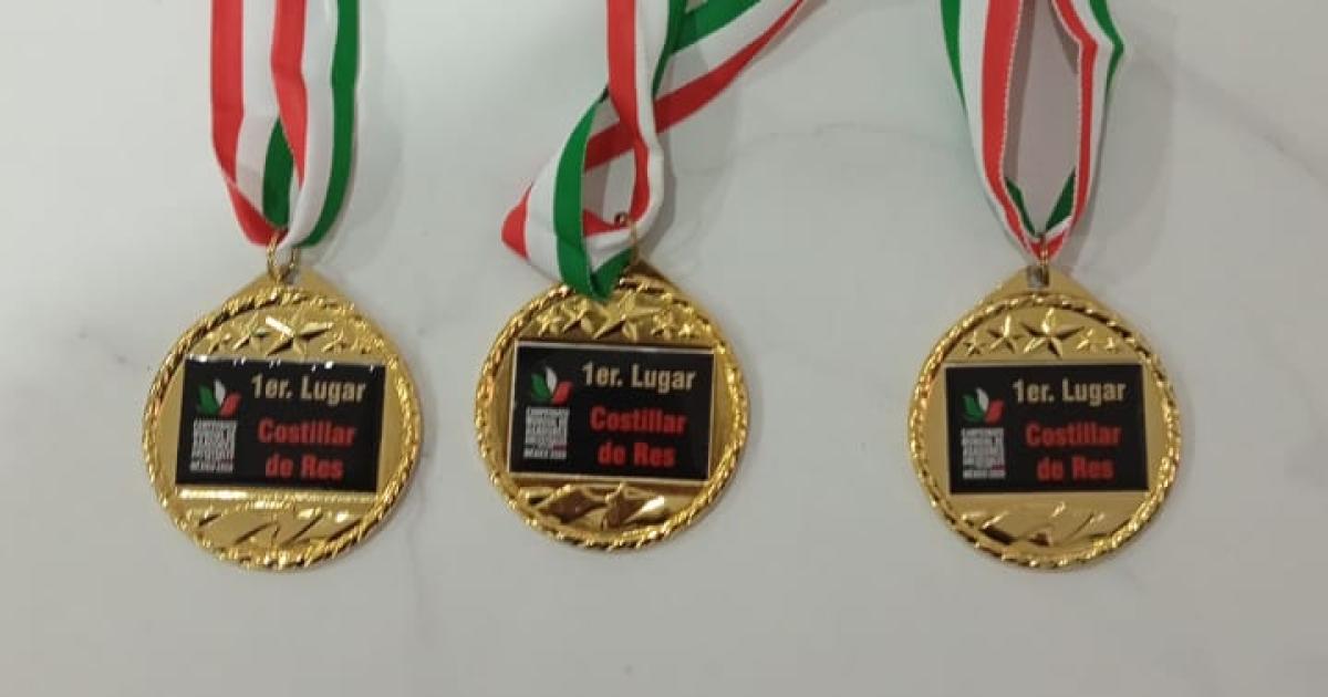 Orgullo santiaguentildeo- Juan Ledesma ganoacute el Mundial de Asadores en Meacutexico