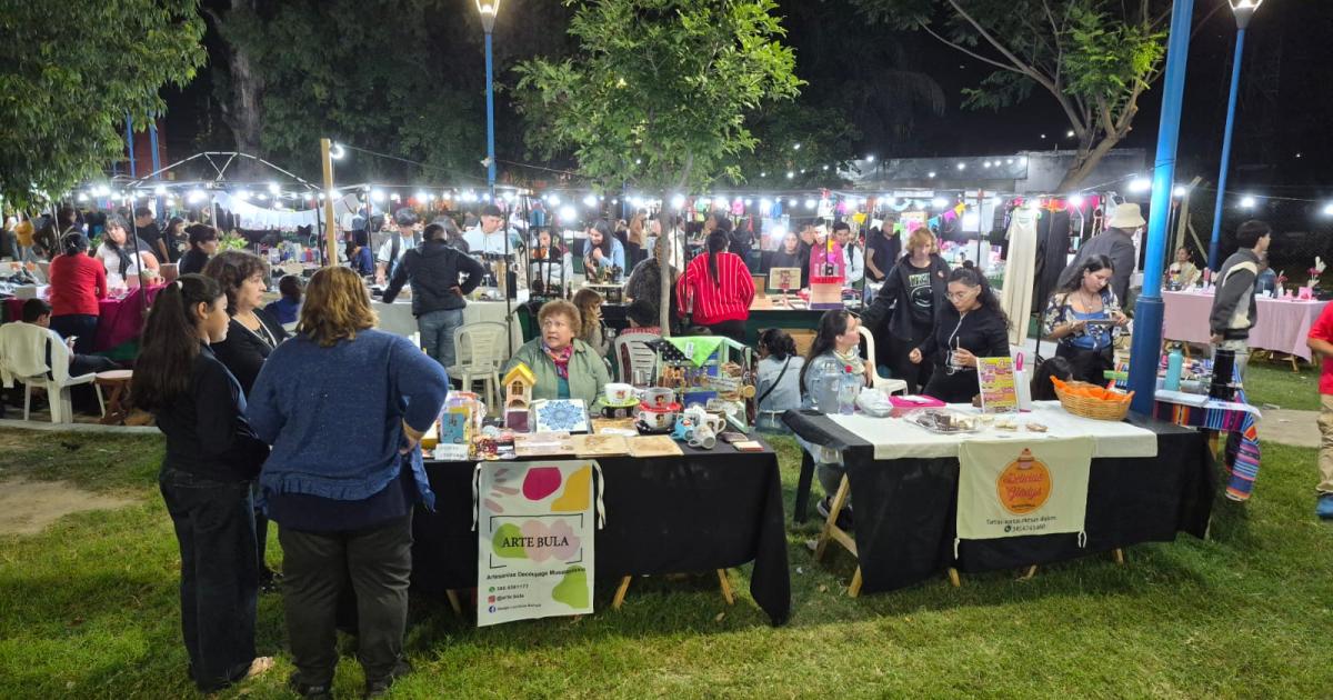 Diacutea Nacional de la Memoria por la Verdad y la Justicia- una multitud en la vigilia 