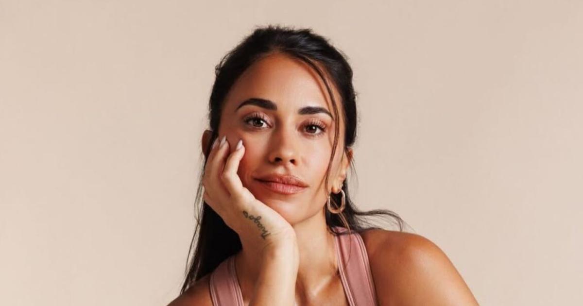 MOSTRÓ UNA NUEVA FACETA- LA DE MODELO