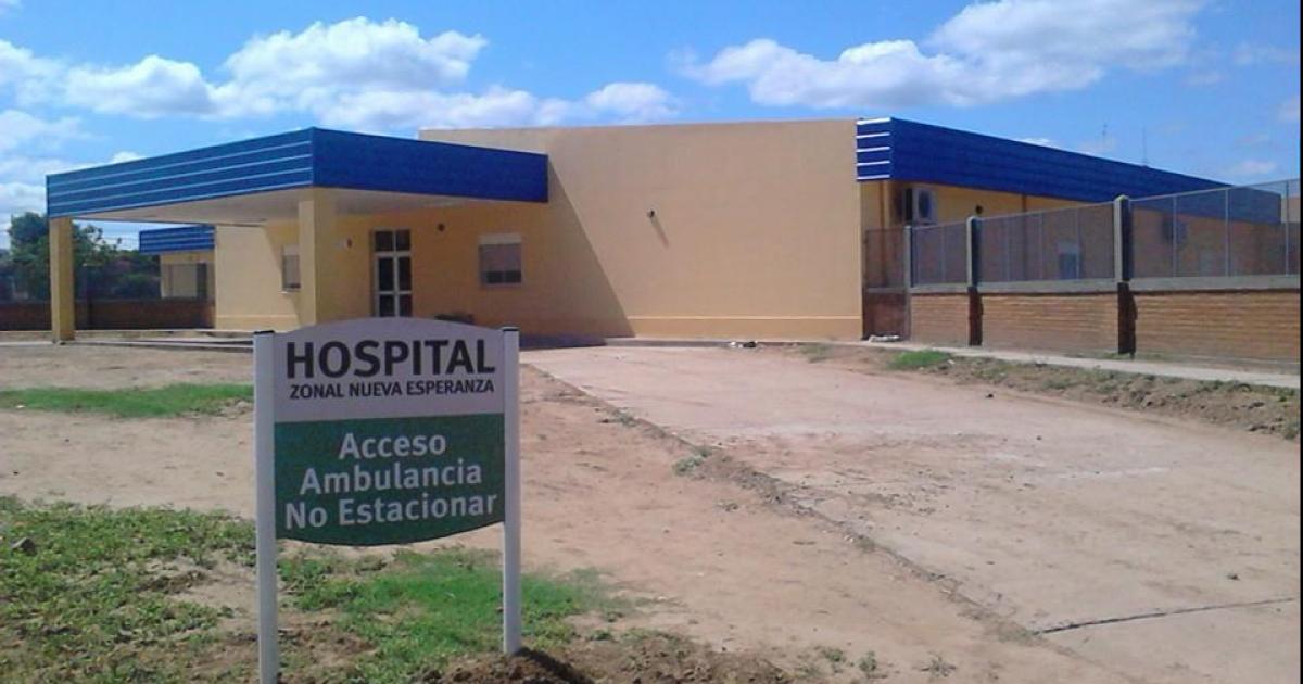 Nintildeo de 12 antildeos hirioacute con un cuchillo a la pareja de su madre