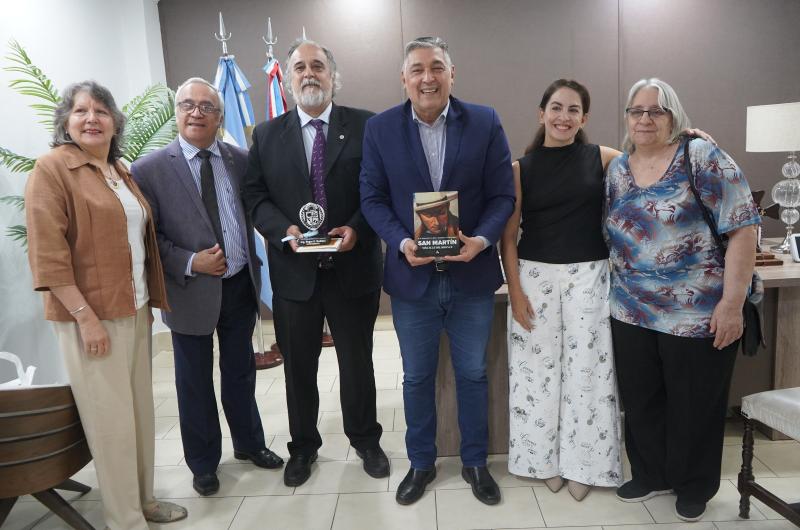 Nediani abordoacute diversos temas con la Asociacioacuten Sanmartiniana