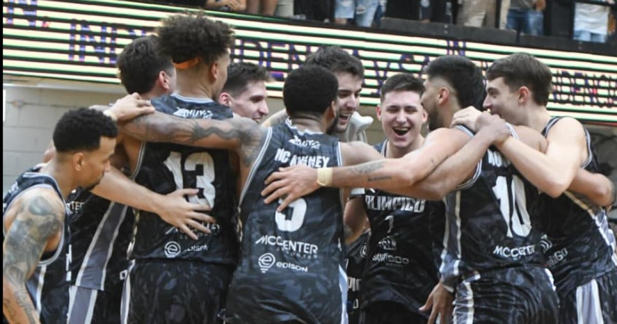 Oliacutempico mostroacute coraje y personalidad para ganar el claacutesico santiaguentildeo