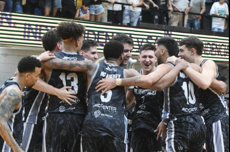 Oliacutempico mostroacute coraje y personalidad para ganar el claacutesico santiaguentildeo