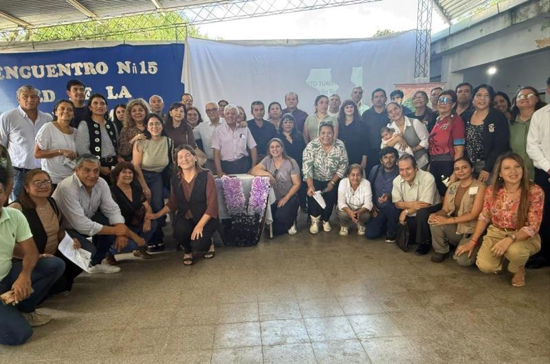 Exitosa Jornada de la Red de la Mesopotamia santiaguentildea en Robles